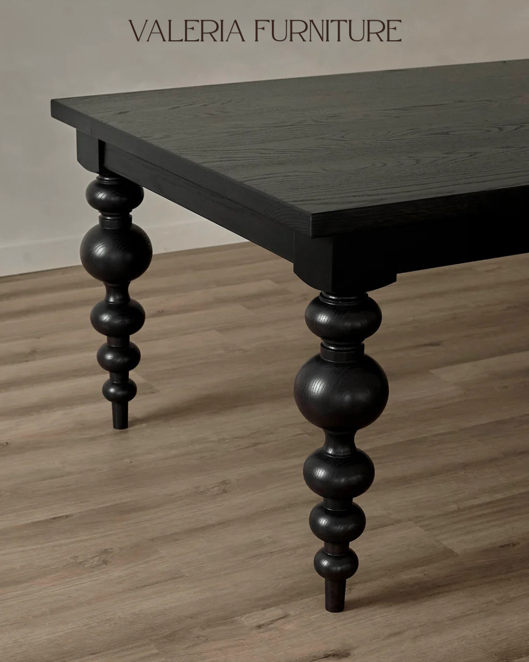 Rustic Dining Room VAL31