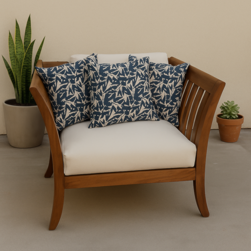 Valora Outdoor Seating Set